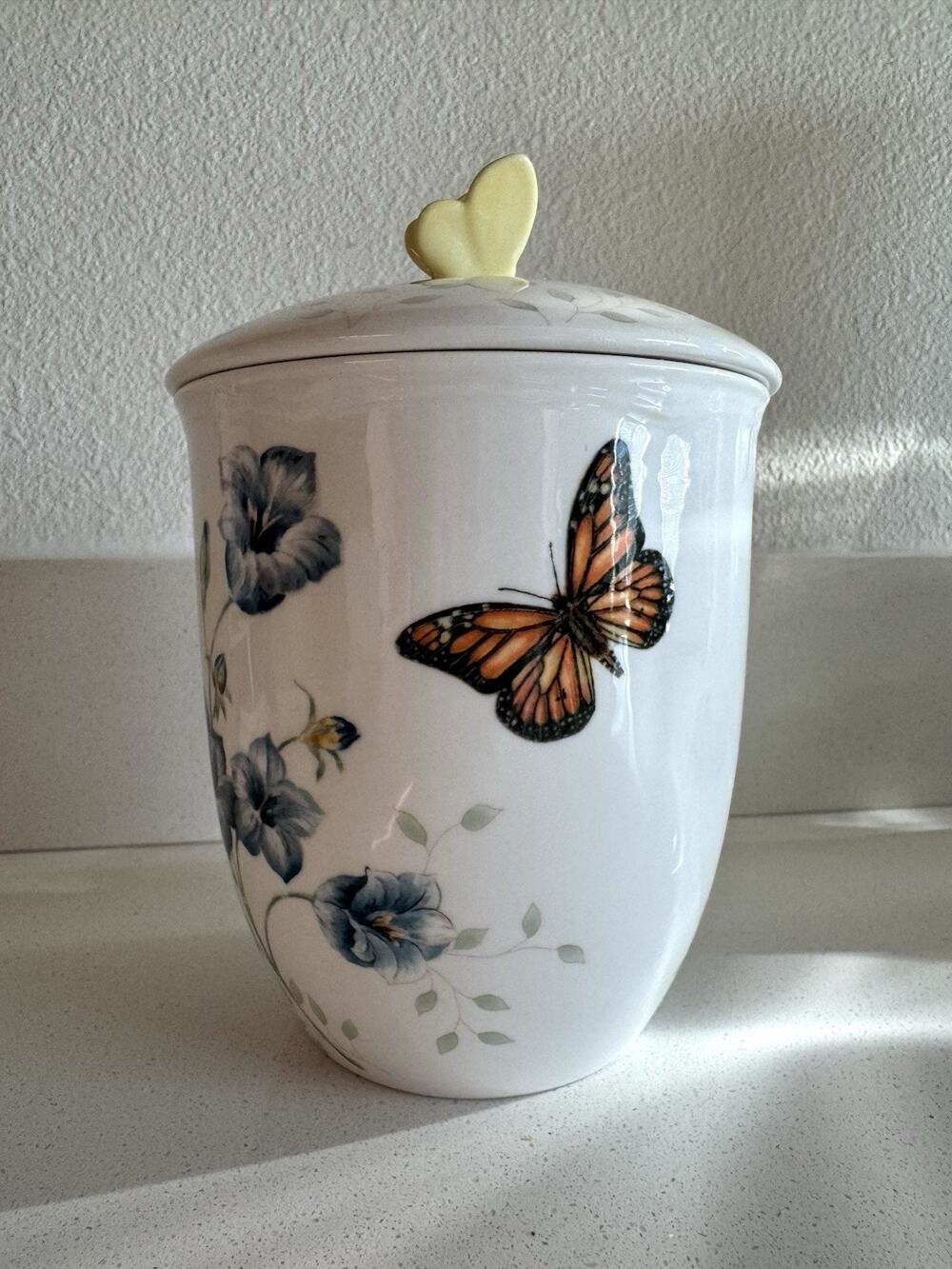 Lenox BUTTERFLY MEADOW Canister Louise Le Luyer Floral Bees Jar With Lid